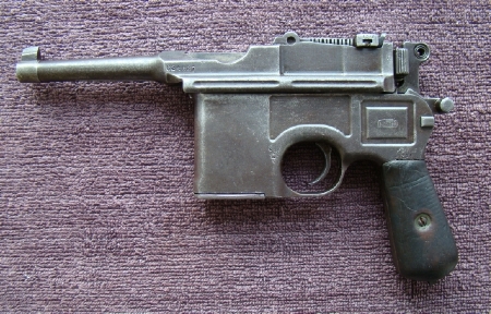 Mauser C96 Bolo